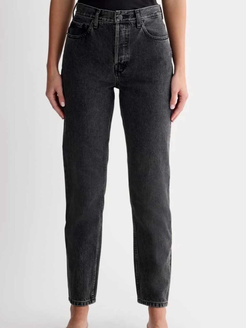 Everlane The Original Cheeky Jean Black Size 25 Crop